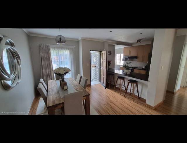 2 BEDROOM TOWNHOUSE FOR SALE IN MONAVONI